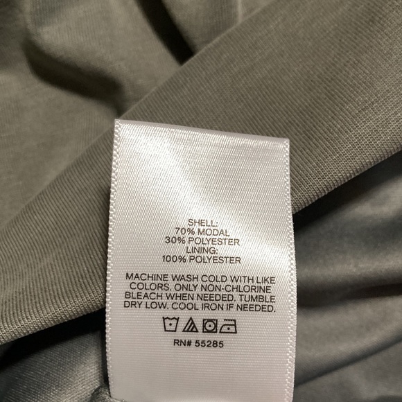 Express NWT Stretchy Midi Skirt Stone Gray Color Size XL - Picture 5 of 7